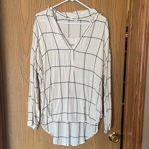 Lush Cream Hooded V-Neck Windowpane Tunic with Black Check